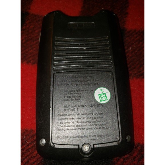 Leap Frog iQuest Handheld System Console Only Red/Black FLAMES pre-owned - Picture 3 of 4